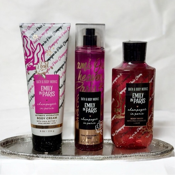 Bath & Body Works Emily in Paris Champagne in Paris Body Care Gift Set NWT - Picture 1 of 4